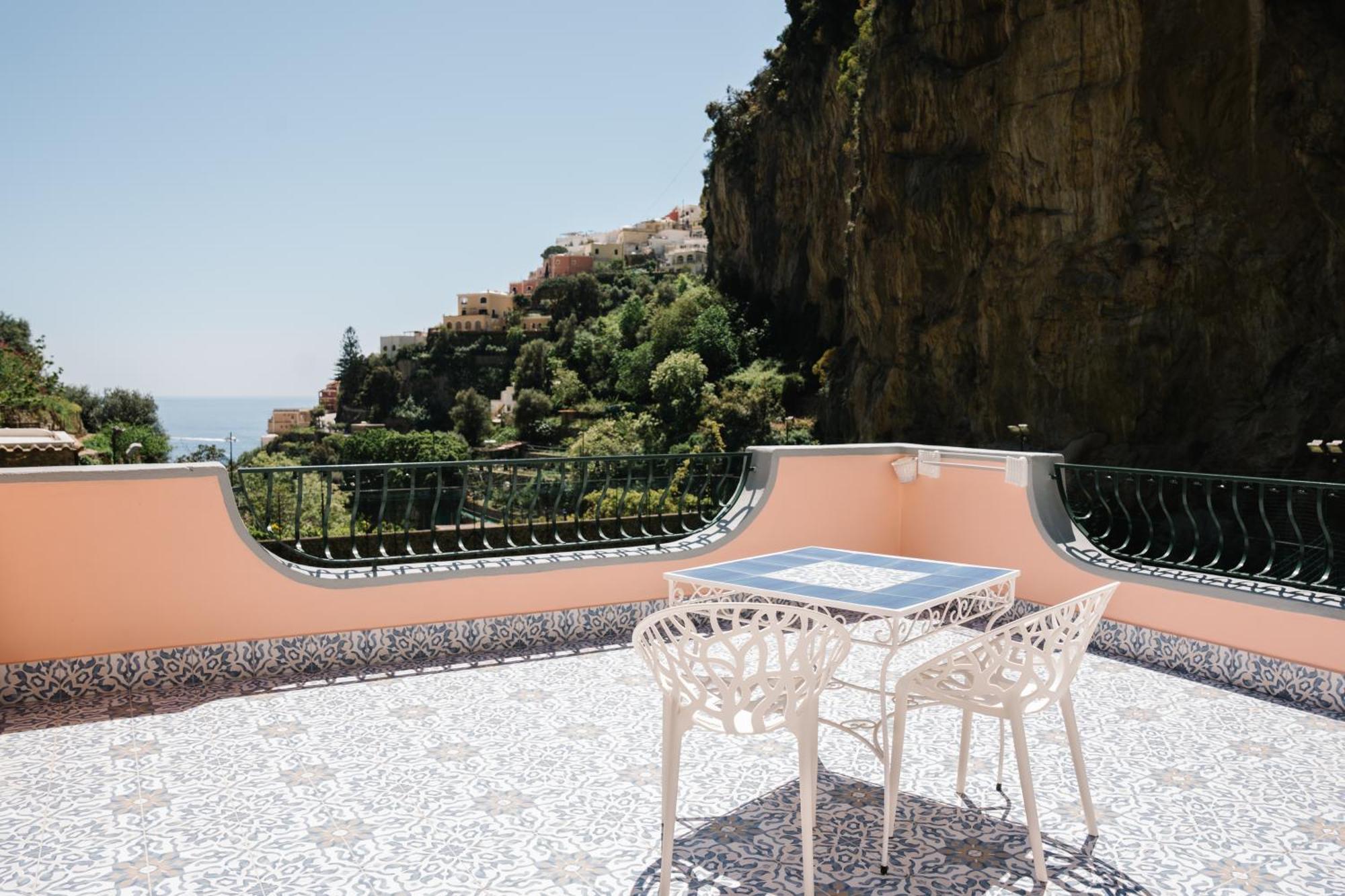 B&B Dormidame' Positano Eksteriør billede