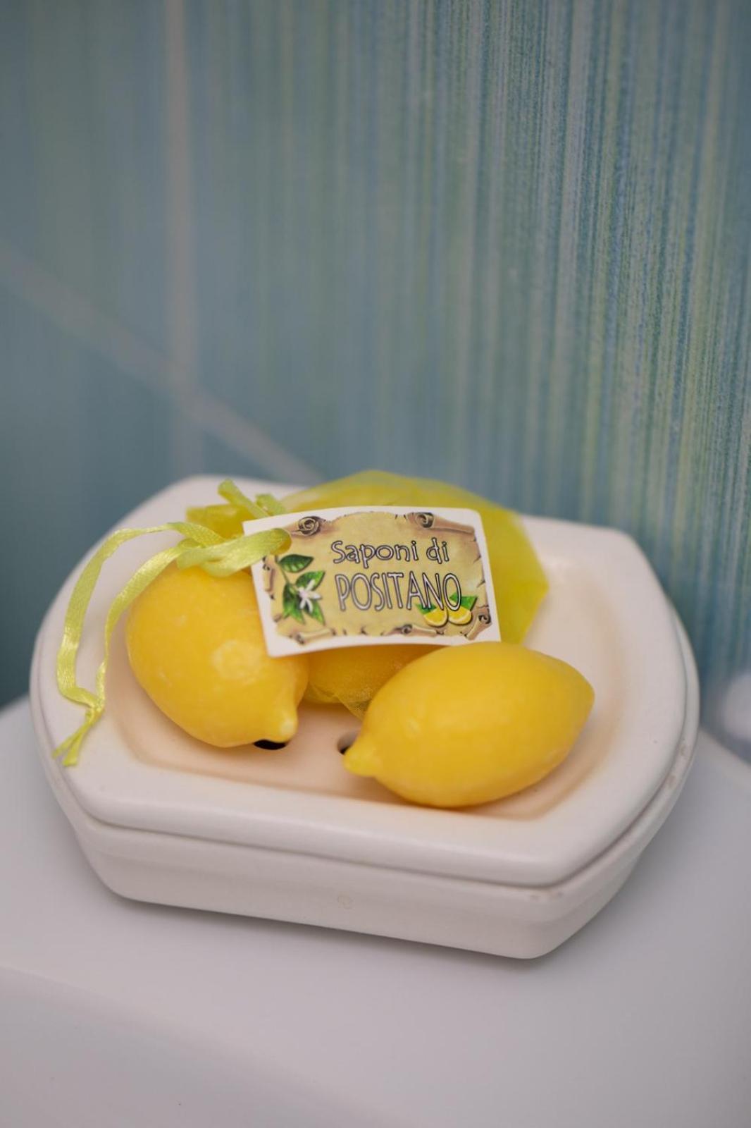 B&B Dormidame' Positano Eksteriør billede