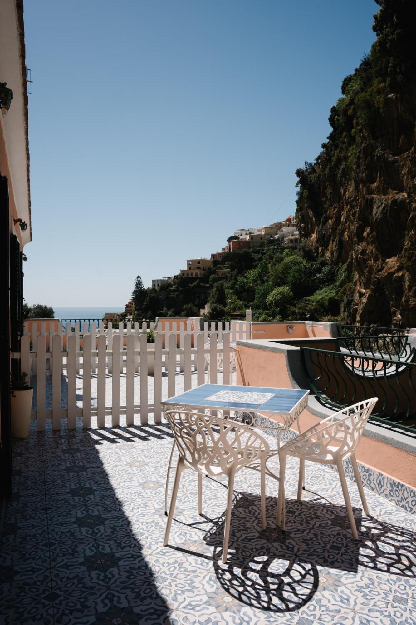 B&B Dormidame' Positano Eksteriør billede