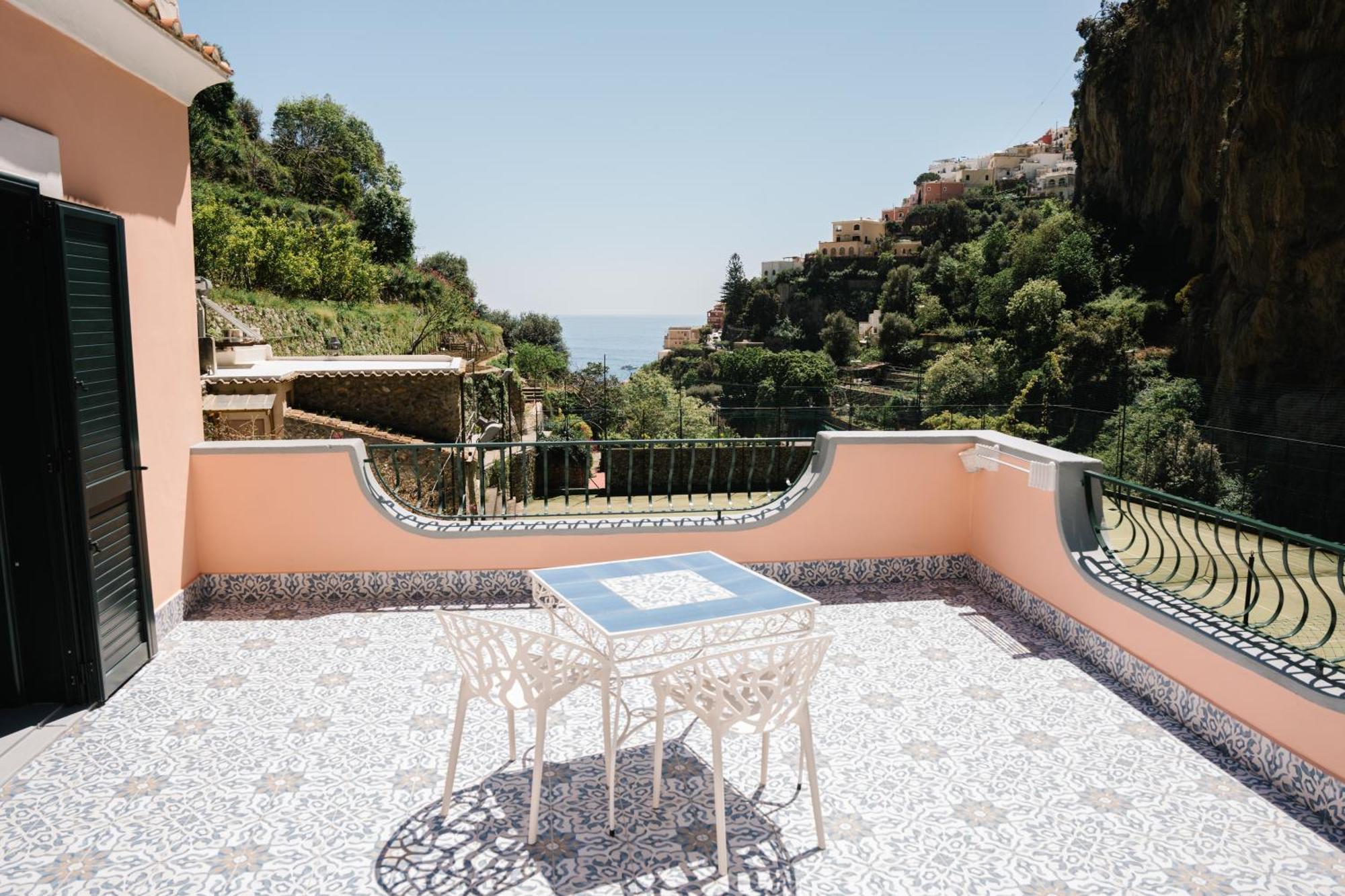 B&B Dormidame' Positano Eksteriør billede